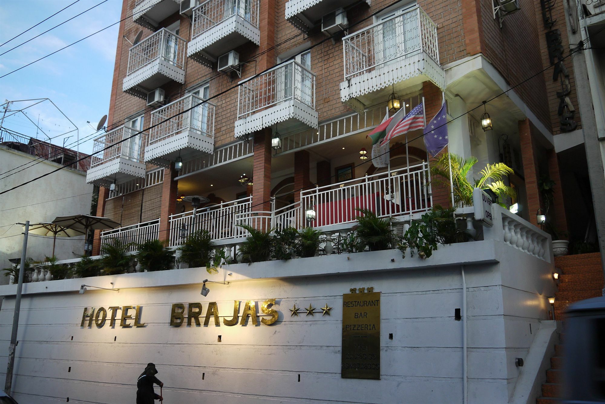 Hotel Brajas 안타나나리보 외부 사진